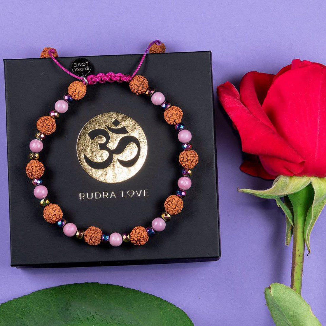 Pulsera Bienestar · Rodonita y hematita – detalle
